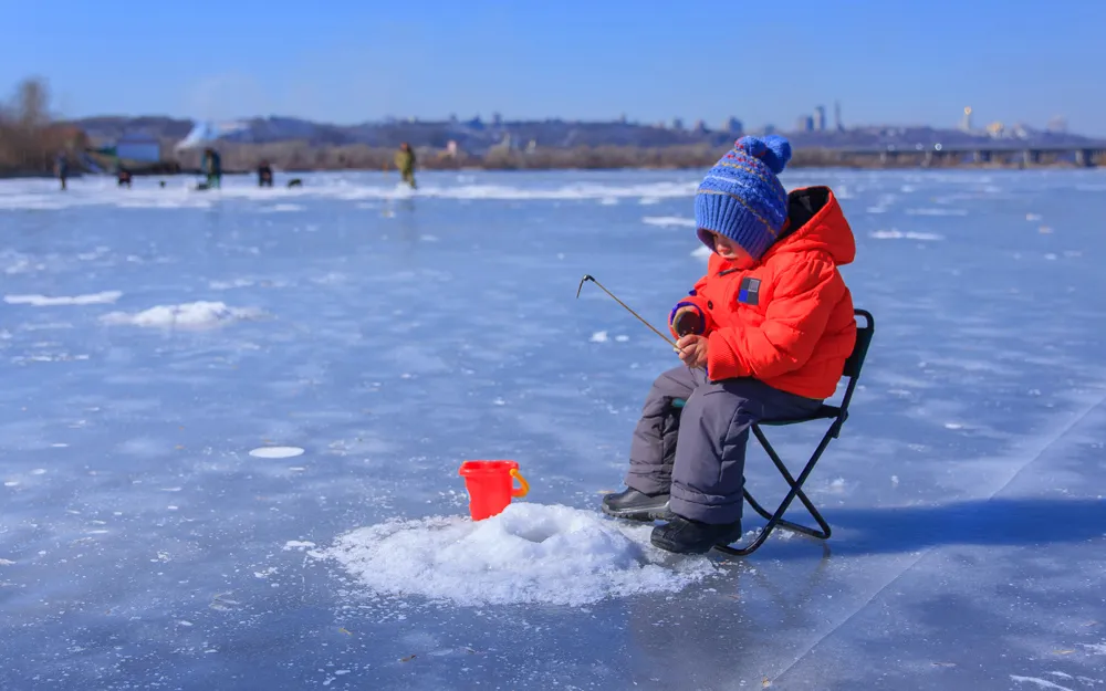 冰上釣魚：大沼湖的冬日體驗